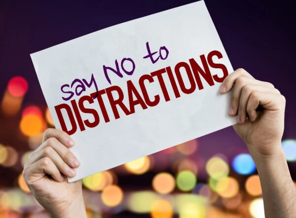 Use Advanced Technology to Resolve Issues of Distracted Drivers 