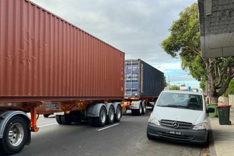 Melbourne Truck Bans, Williamstown Road Curfew